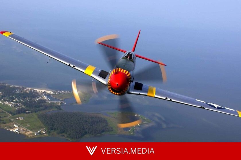 La trampa técnica de la Segunda Guerra Mundial: por qué el P-51 Mustang fue el caza más decisivo de la historia, pero perdía su ventaja por un insecto