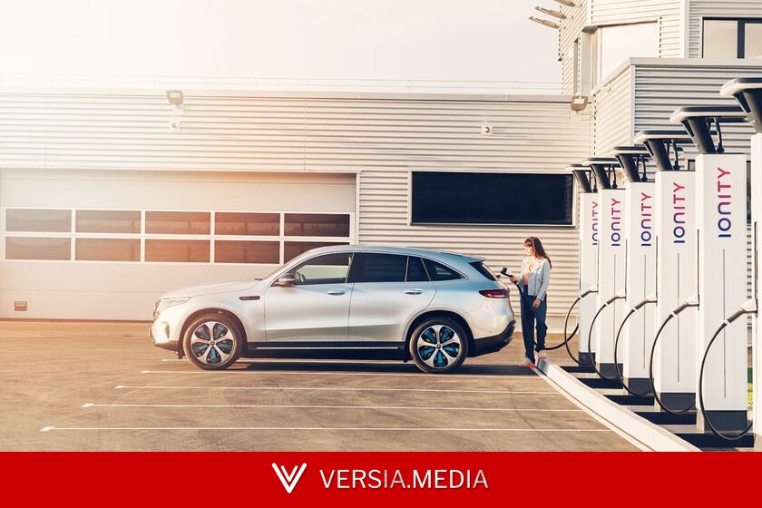 Cargar un el√©ctrico en pleno agosto puede tardar un 20% m√°s de lo normal, y la raz√≥n no tiene nada que ver con la potencia del cargador