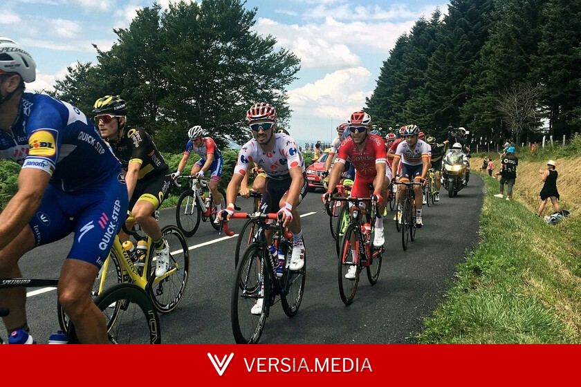 El Tour de Francia dispara el alquiler de campers en Catalu√±a: quienes siguen la carrera etapa a etapa han dado con una gran ventaja