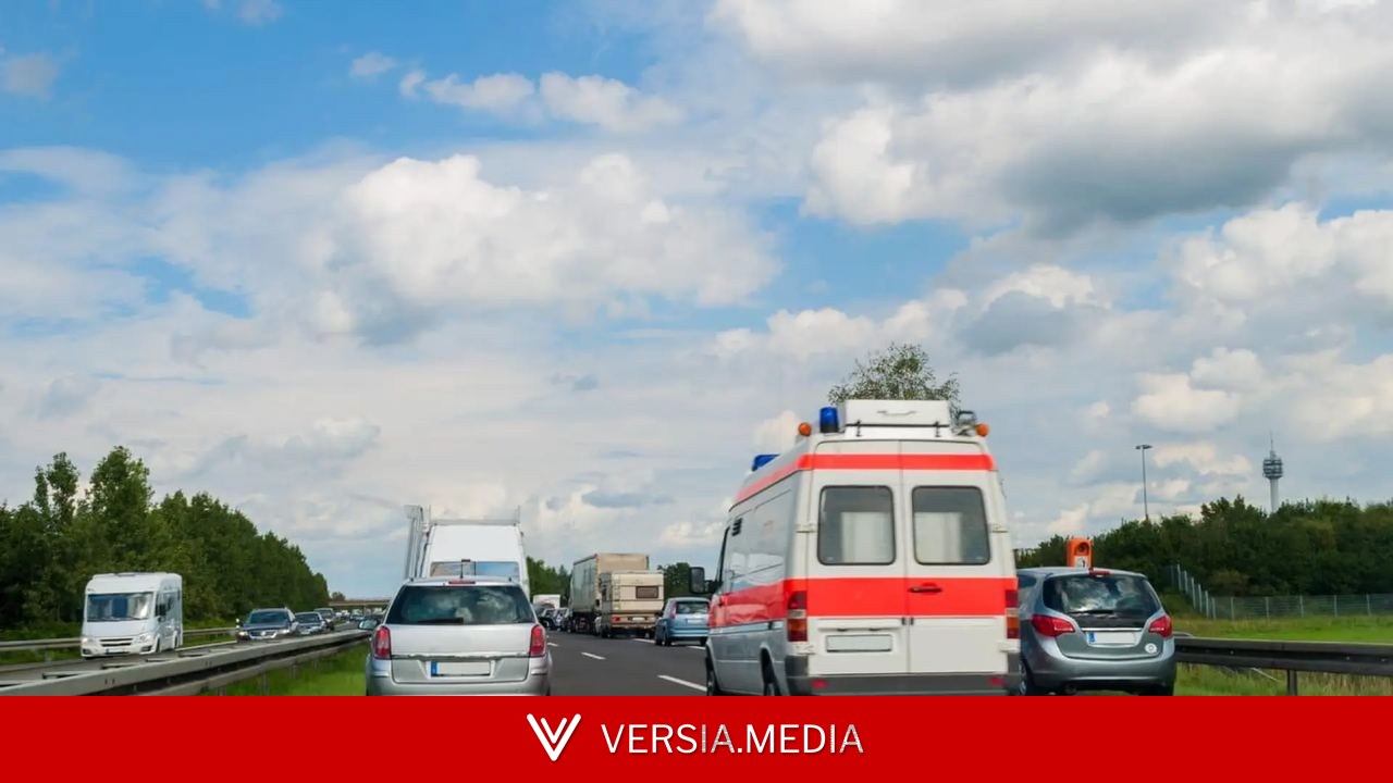La DGT introduce el carril de emergencia en caso de atasco en su nuevo paquete de reformas